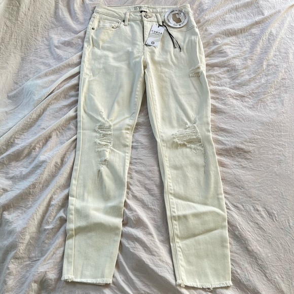 Rewash Curve Appeal Vintage Denim Ripped Jeans - Picture 4 of 9